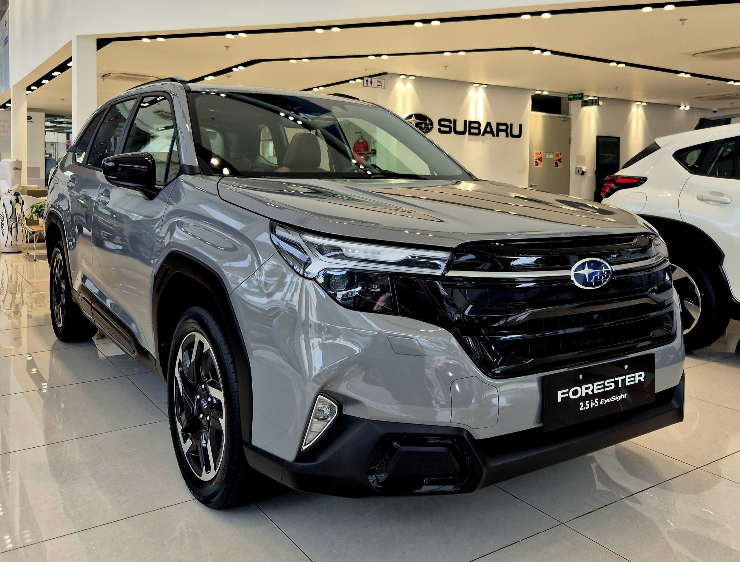 Chính sách bảo hành 5 năm không giới hạn số km của Subaru. Chi tiết lịch trình bảo dưỡng xe Subaru định kỳ giúp xế cưng luôn vận hành bền bỉ.