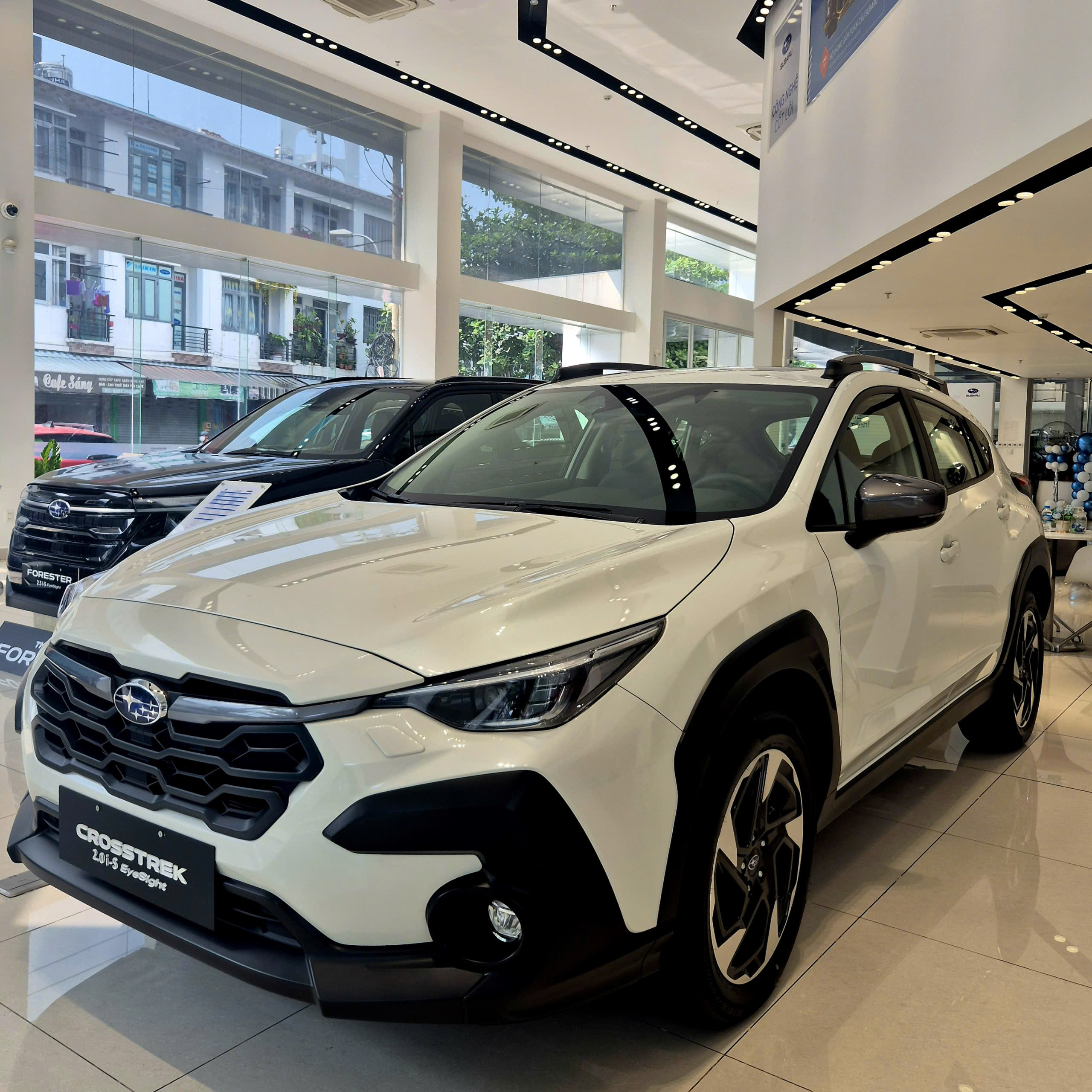 Subaru Crosstrek 2.0 - Ảnh 2